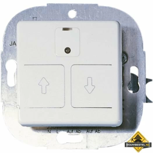 Opus 1 Elektronische Rolluikschakelaar 24 H-automaat Helder Wit 3 Opus 1 Elektronische Rolluikschakelaar 24 H-automaat Helder Wit